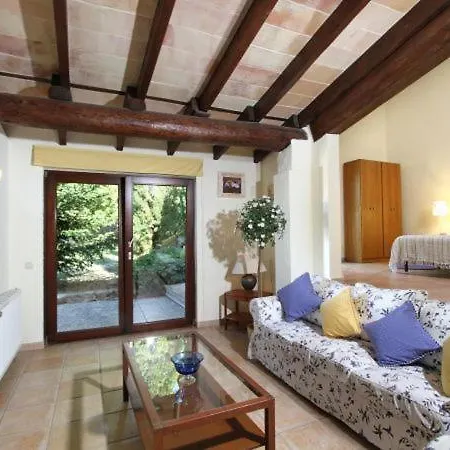 Sleeps 8 With Pool Air Con And Wifi Villa